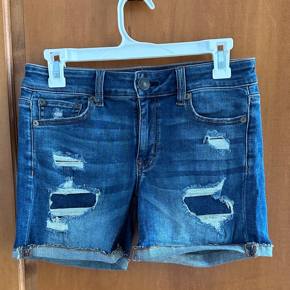 American Eagle Outfitters Midi Dark Blue Ripped Jean Shorts Mid Rise Size 4